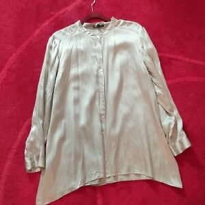 Eileen Fisher Light Gray Button-Up Blouse